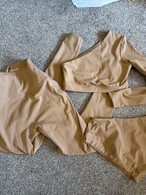 Set Active LuxForm Set